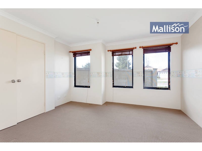 2 Bendee Drive, Atwell WA 6164