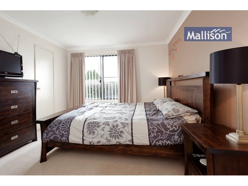 14 Sugarwood Drive, Thornlie WA 6108