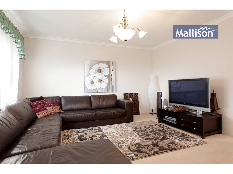 14 Sugarwood Drive, Thornlie WA 6108