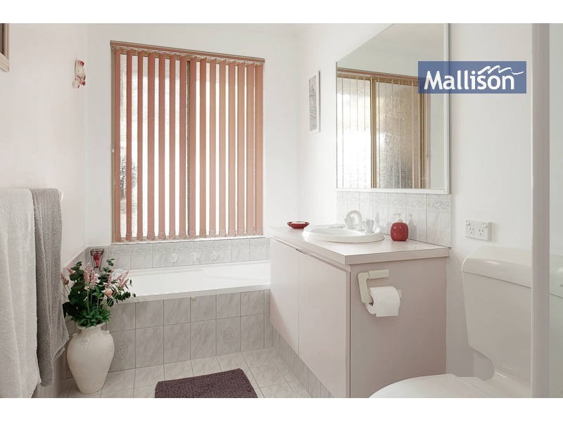 15A Tea Tree Way, Thornlie WA 6108