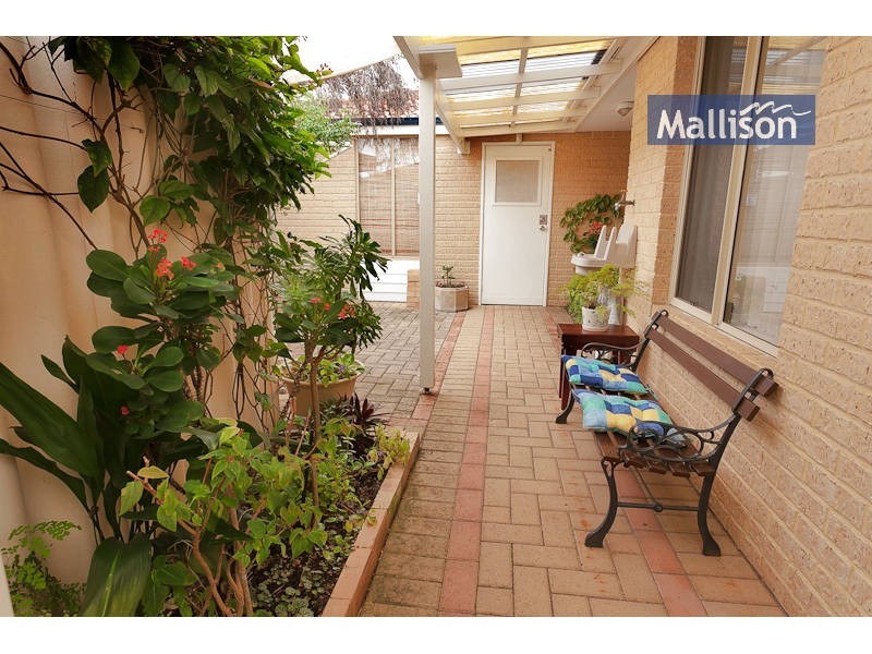 15A Tea Tree Way, Thornlie WA 6108