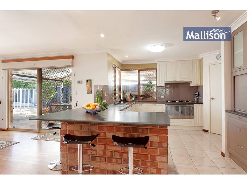 19 Goodwin Way, Leeming WA 6149