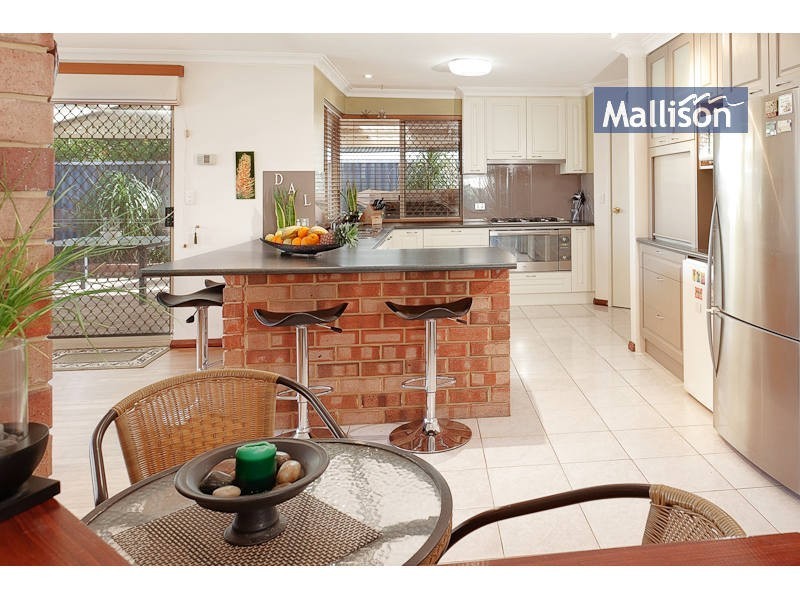19 Goodwin Way, Leeming WA 6149