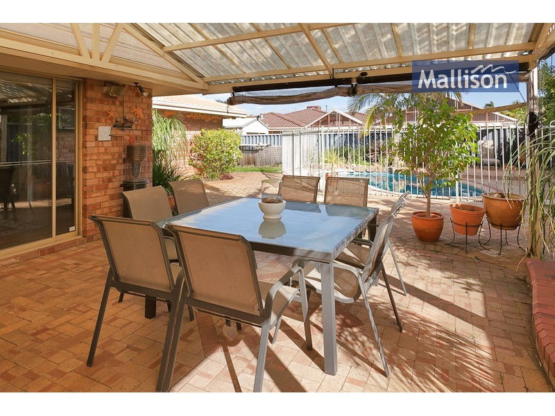 19 Goodwin Way, Leeming WA 6149