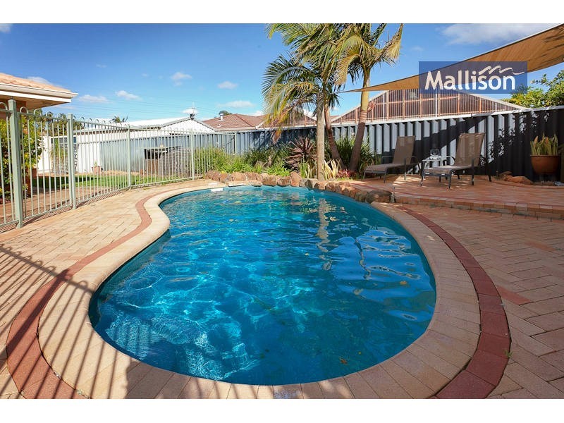 19 Goodwin Way, Leeming WA 6149