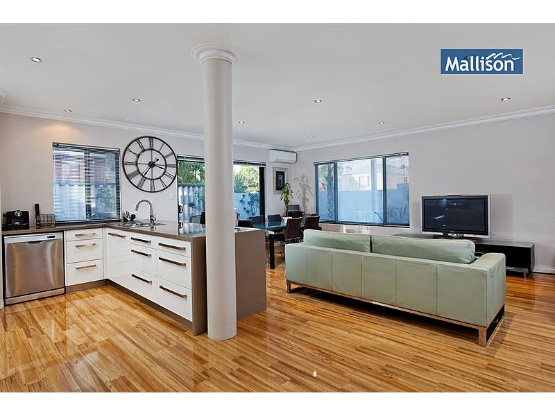 221 Coode Street, Como WA 6152