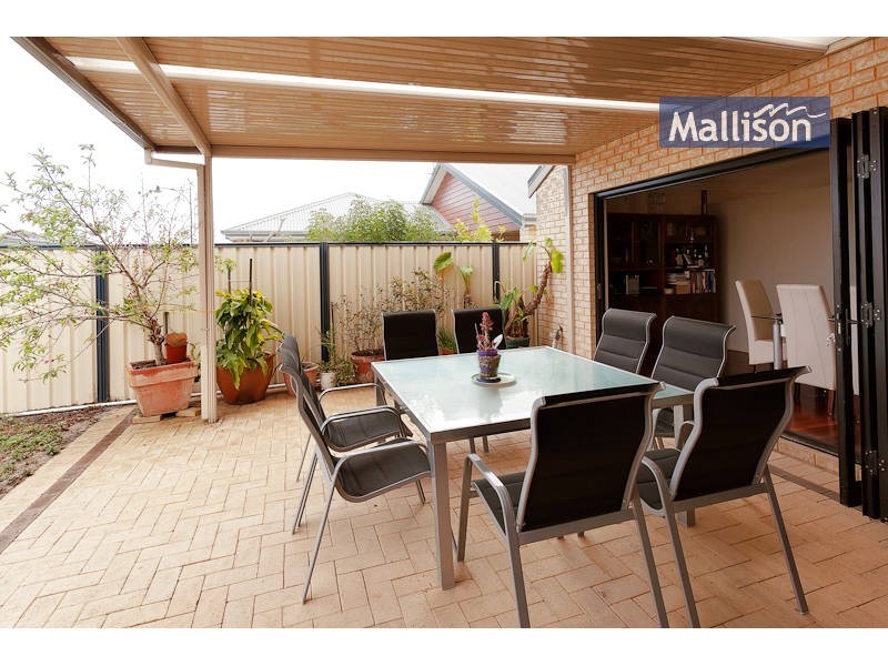 10 Vermillion Way, Success WA 6164