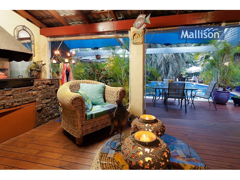 9 Curtis Place, Melville WA 6156