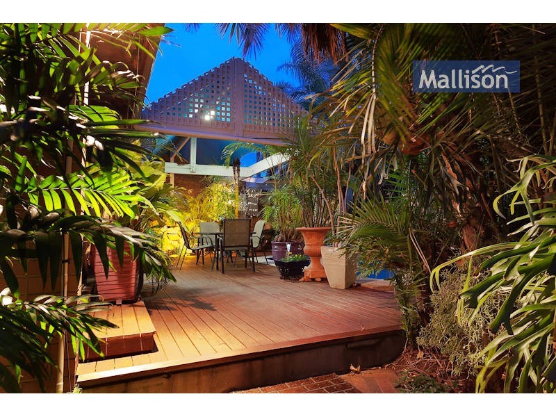 9 Curtis Place, Melville WA 6156