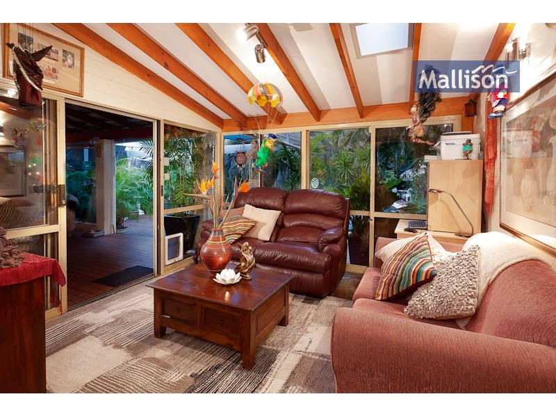 9 Curtis Place, Melville WA 6156