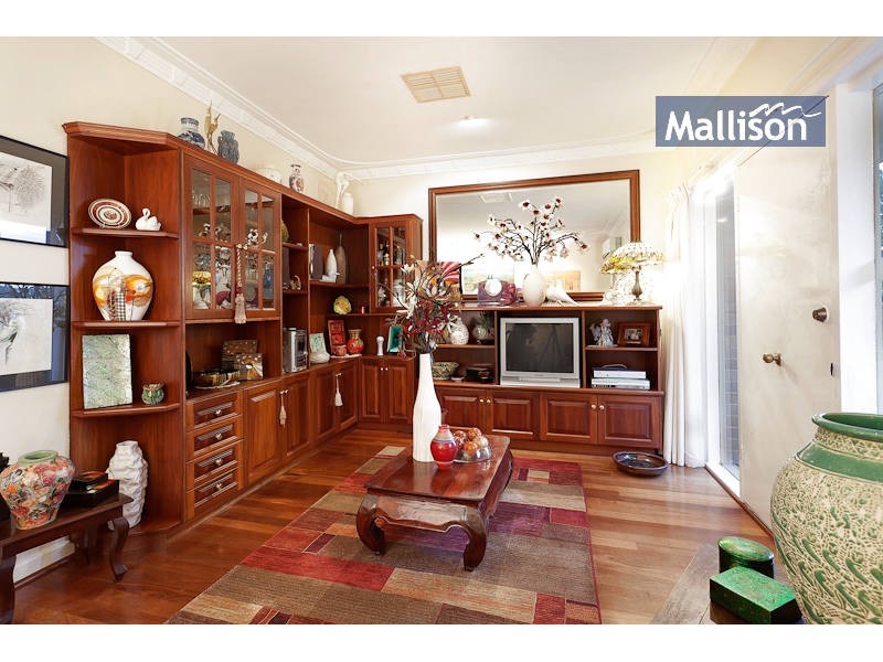 9 Curtis Place, Melville WA 6156