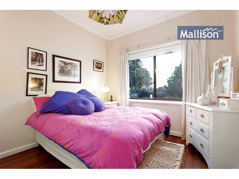 9 Curtis Place, Melville WA 6156