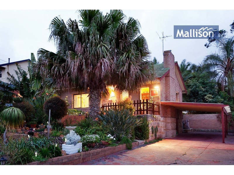 9 Curtis Place, Melville WA 6156