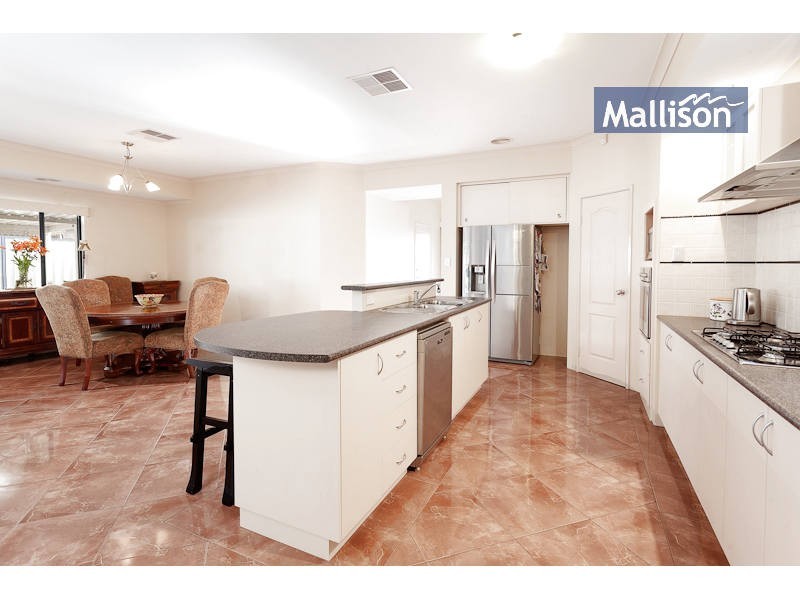 33 Macquarie Boulevard, Hammond Park WA 6164