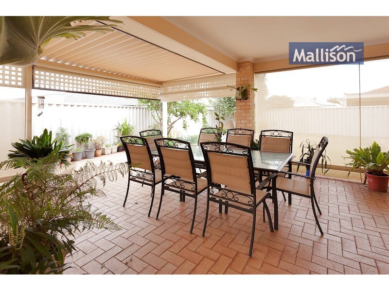12 Karri Way, Thornlie WA 6108