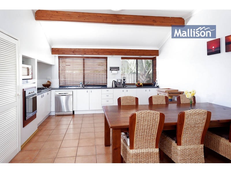 16 Timberlane Loop, Cooloongup WA 6168
