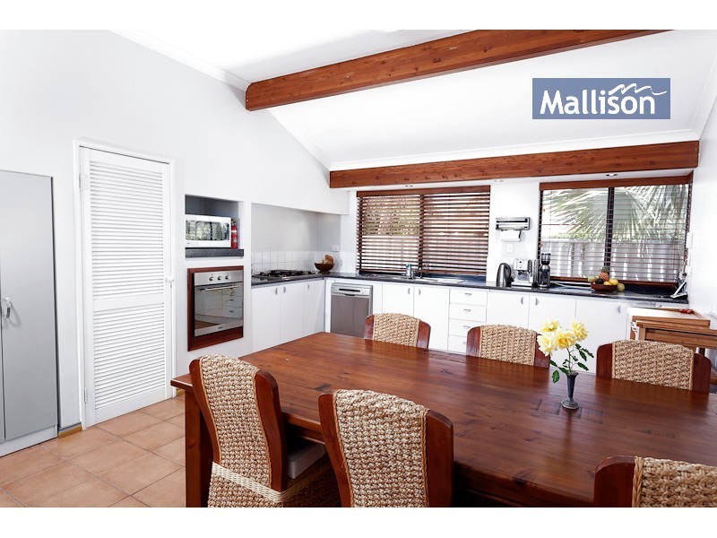 16 Timberlane Loop, Cooloongup WA 6168