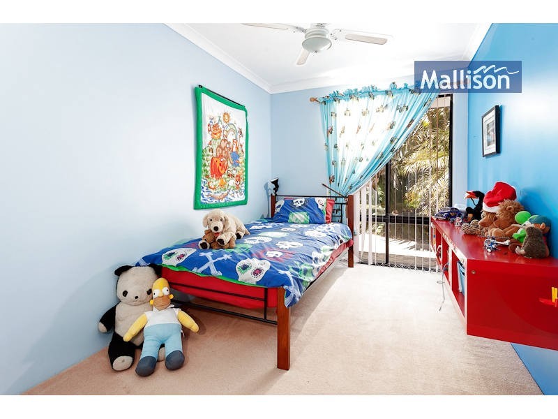 16 Timberlane Loop, Cooloongup WA 6168