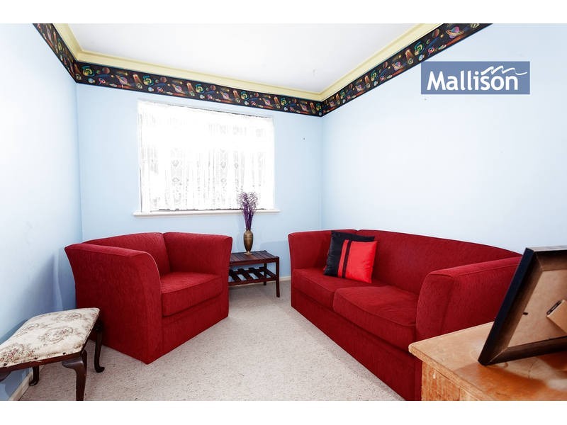 1 Clay Street, Thornlie WA 6108