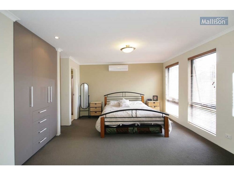 229 Wentworth Parade, Success WA 6164