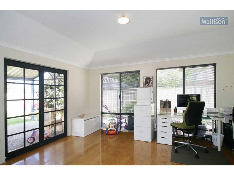 229 Wentworth Parade, Success WA 6164