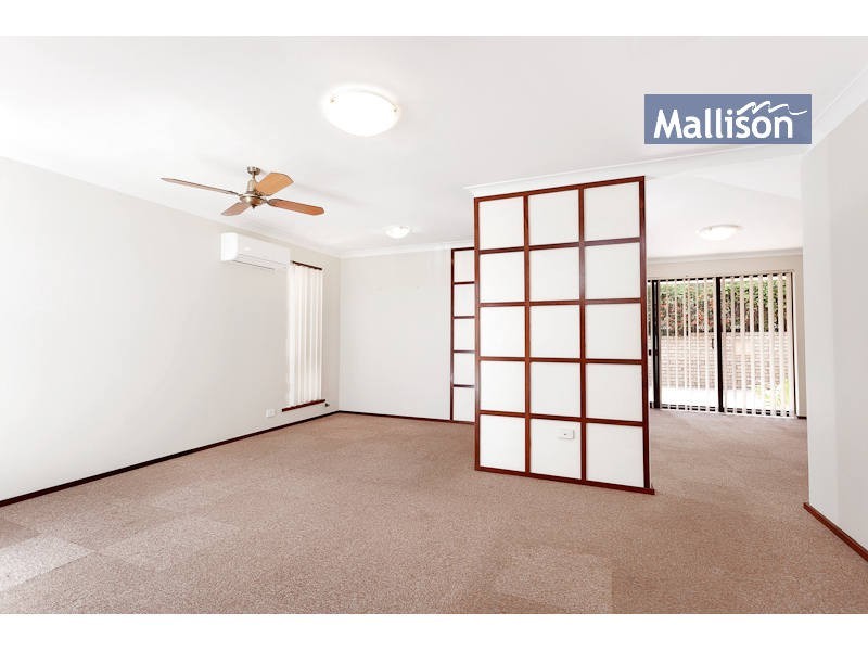 8B Kitchener Road, Melville WA 6156