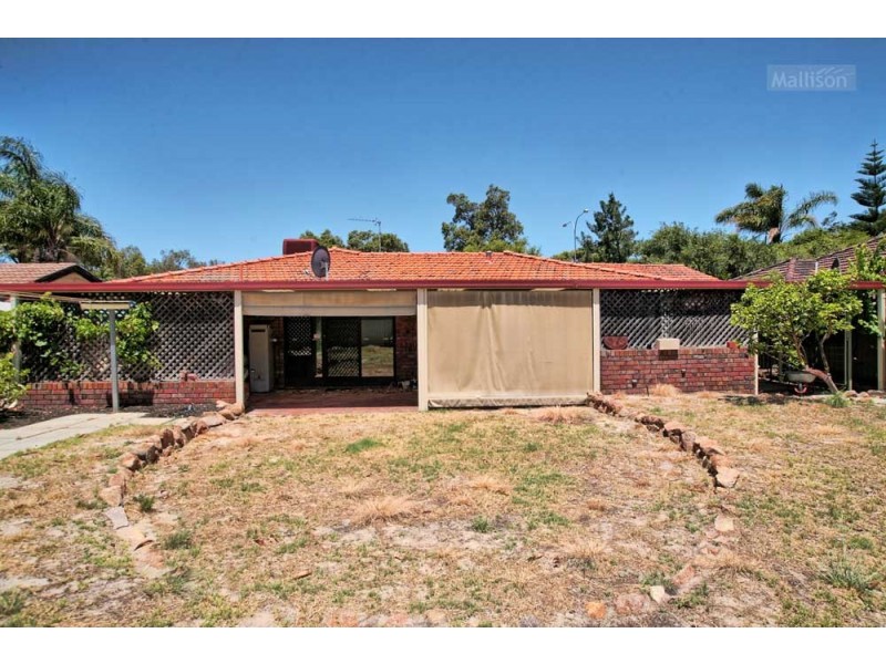16 Burslem Drive, Thornlie WA 6108