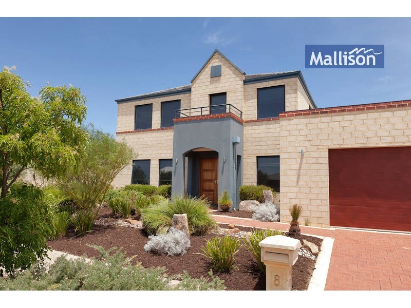 8 Namoi Street, Hammond Park WA 6164