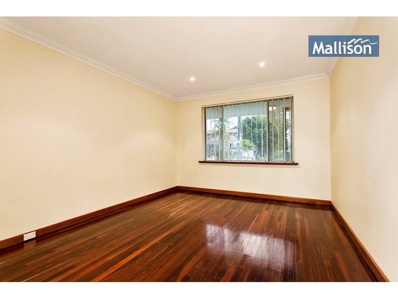 1/6 Hopgood Street, Melville WA 6156