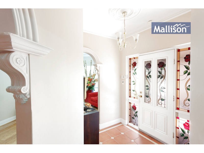 9 Clarendon Court, Thornlie WA 6108