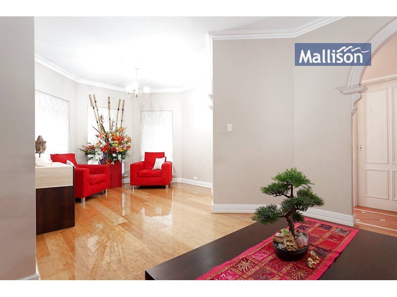 9 Clarendon Court, Thornlie WA 6108