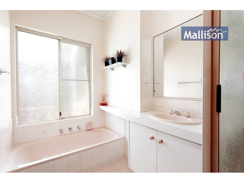 9 Clarendon Court, Thornlie WA 6108