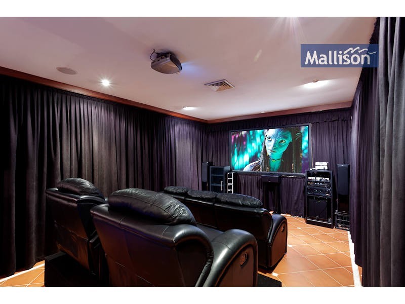 9 Clarendon Court, Thornlie WA 6108