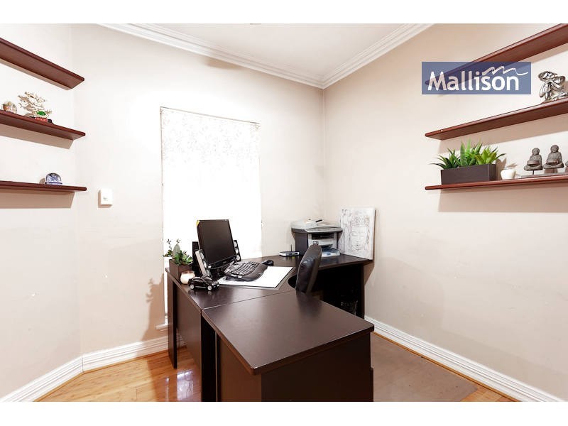 9 Clarendon Court, Thornlie WA 6108