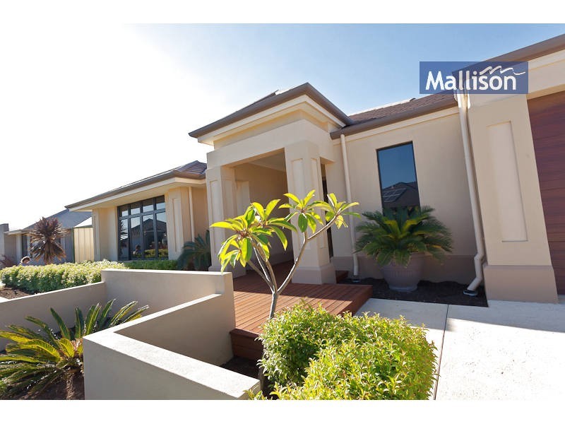 3 Dianella Road, Hammond Park WA 6164