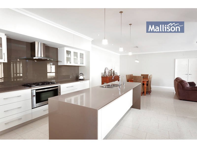 3 Dianella Road, Hammond Park WA 6164