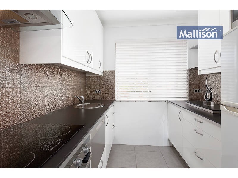 24/10 Gardner Street, Como WA 6152