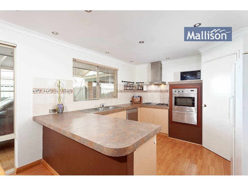 14 Clune Court, Huntingdale WA 6110