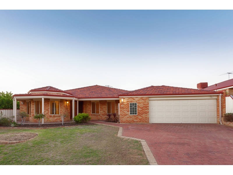 24 Wauhop Circle, Beeliar WA 6164