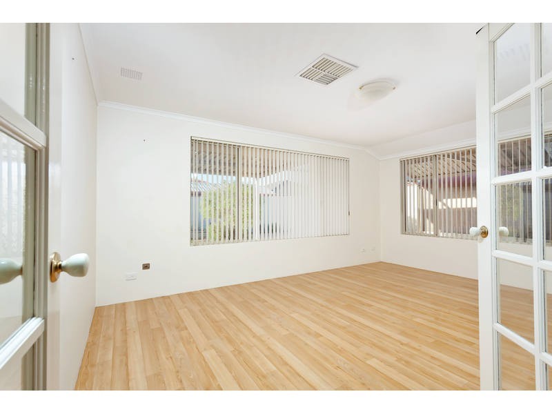 24 Wauhop Circle, Beeliar WA 6164