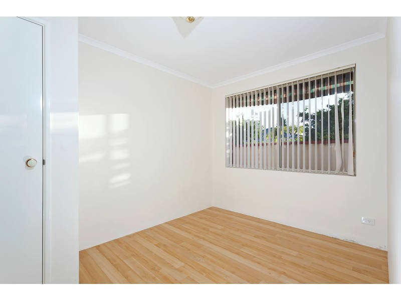 24 Wauhop Circle, Beeliar WA 6164