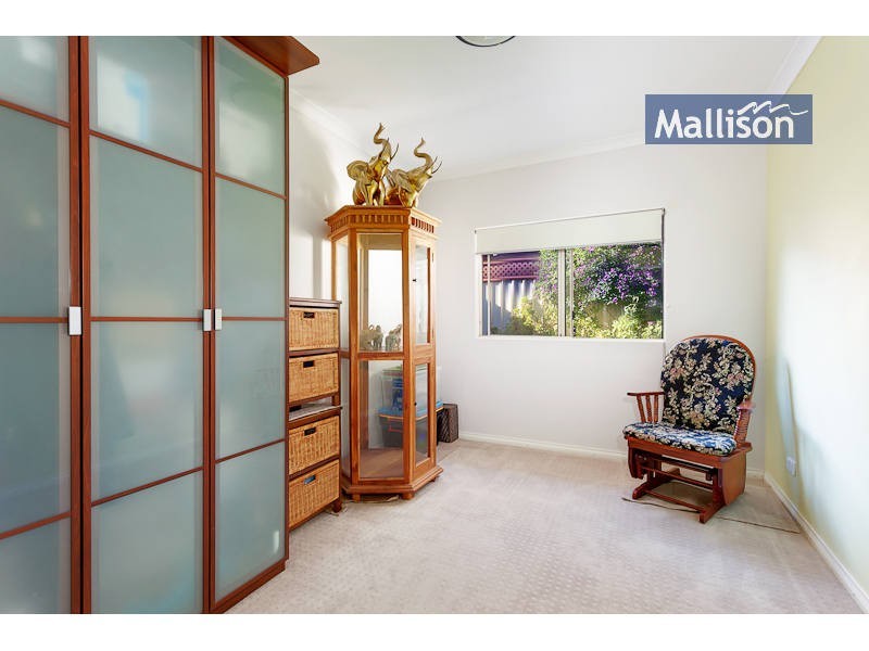 8 Foreshore Place, Gosnells WA 6110