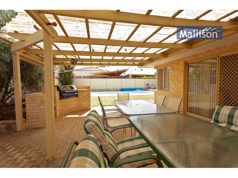 26 Liata Court, Thornlie WA 6108