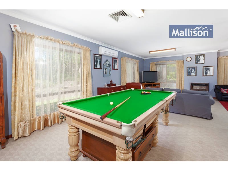 2 Merrifield Circle, Leeming WA 6149