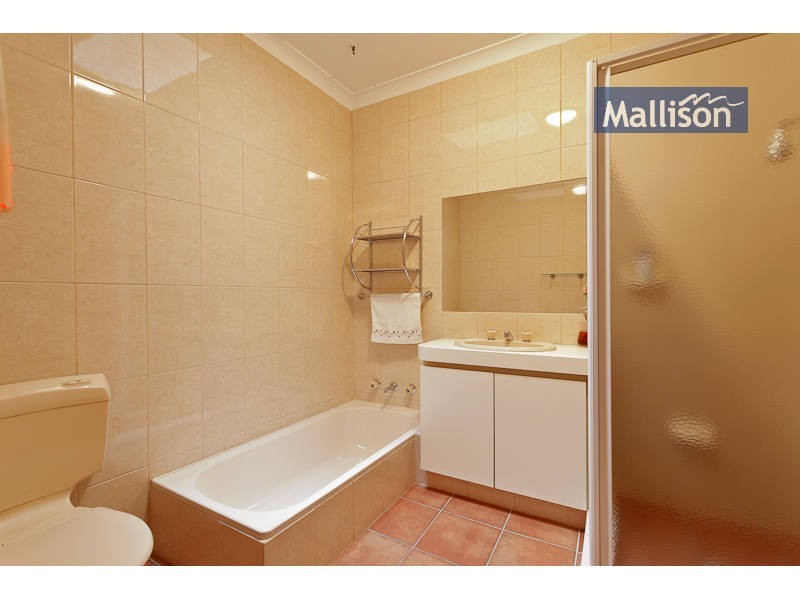 2 Merrifield Circle, Leeming WA 6149