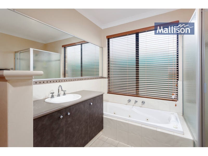 5 Pindan Elbow, Atwell WA 6164