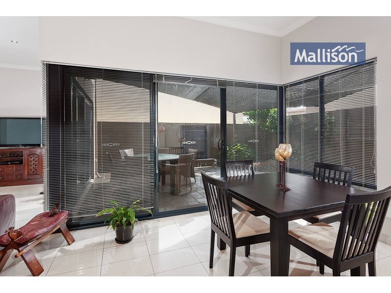 6 Thelma Street, Como WA 6152