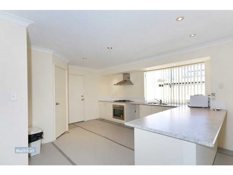 6 Escalona Turn, Seville Grove WA 6112