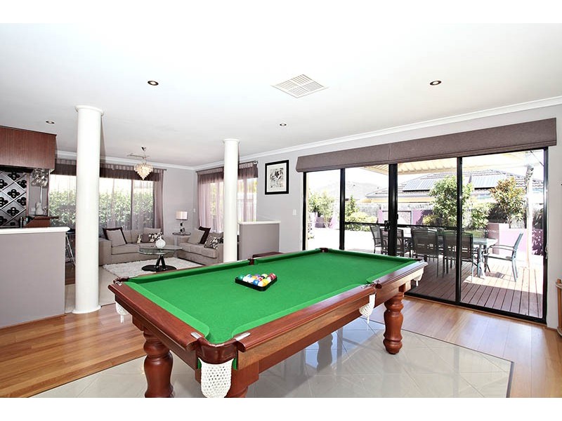 20 Ambleside Way, Canning Vale WA 6155