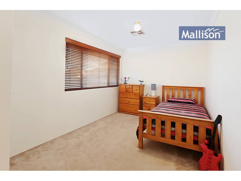 18 Ambleside Way, Canning Vale WA 6155